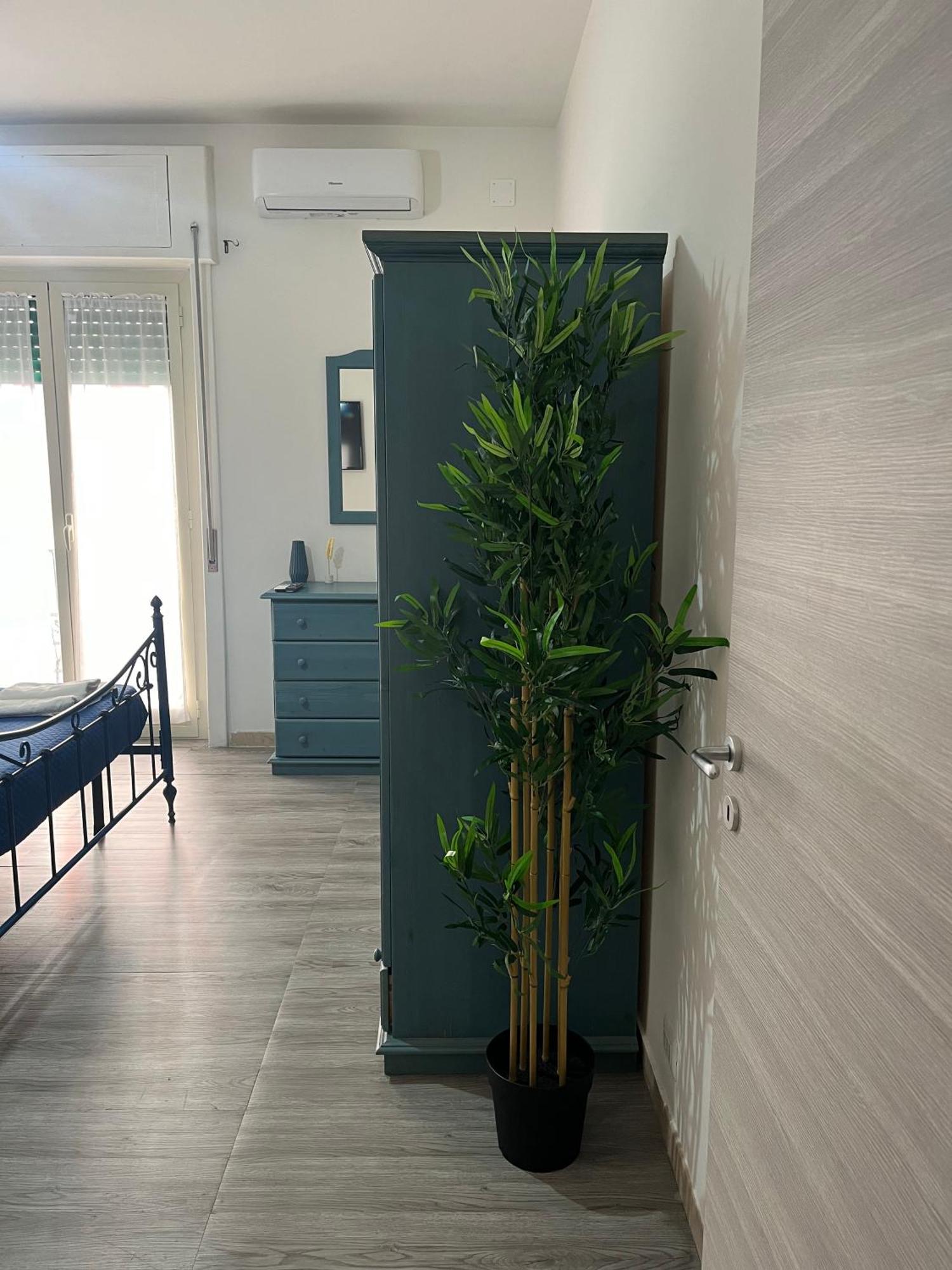 Habitat: Luxury Home Napoli Centro Bagian luar foto
